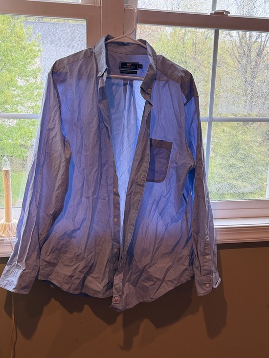 Vineyard Vines Other - Vineyard Vines Light Blue Button-Down with Dark Blue Pocket Accents